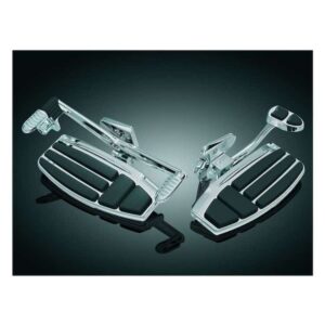 ترريحات قدم السائق مع دعسات التعشيق و الفرامل